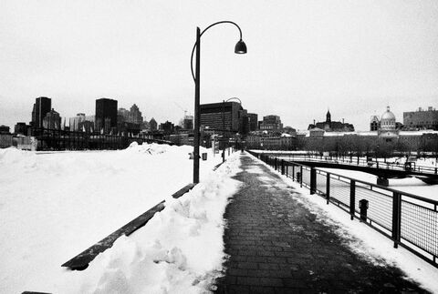 88/125 Montréal en hiver. Qc, Canada. 2013.